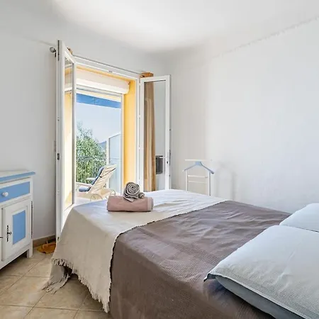 Le Manon, Vue Imprenable Sur La Baie Du Lavandou Διαμέρισμα